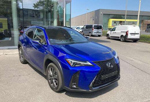 Lexus 250h F Sport Design