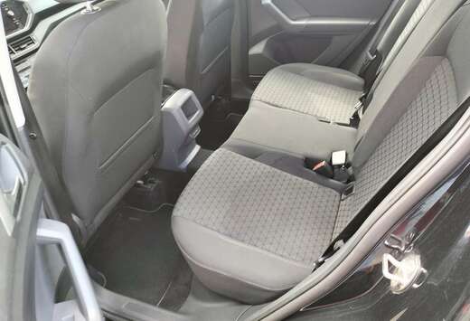 Volkswagen 1.0 TSI 115 Start/Stop DSG7 United