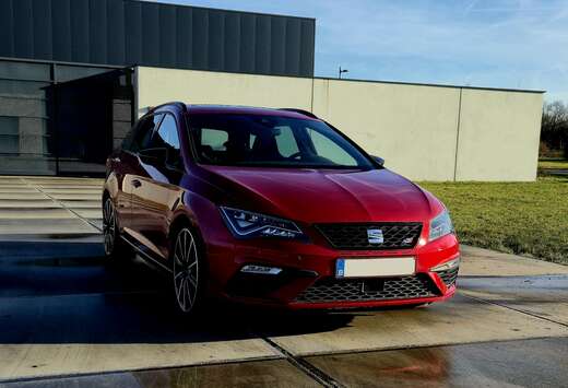 SEAT Leon 2.0 TSI Cupra 4Drive DSG