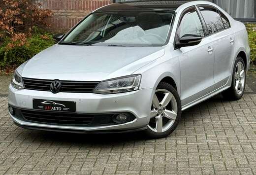 Volkswagen Volkswagen Jetta BlueMotion 1.2 TSI Essenc ...
