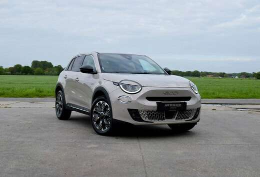 Fiat La Prima Hybrid 136pk, ACC/Camera/CarPlay/Massag ...