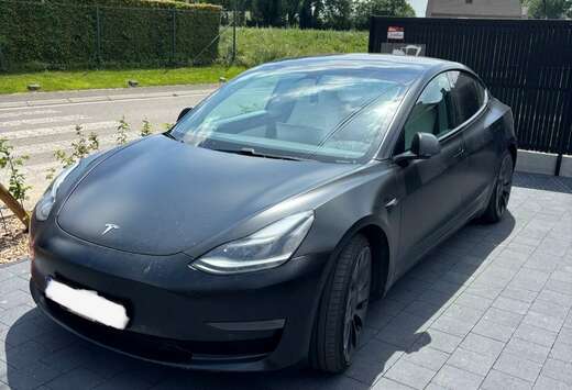 Tesla 78 kWh AWD Performance (377 kW)