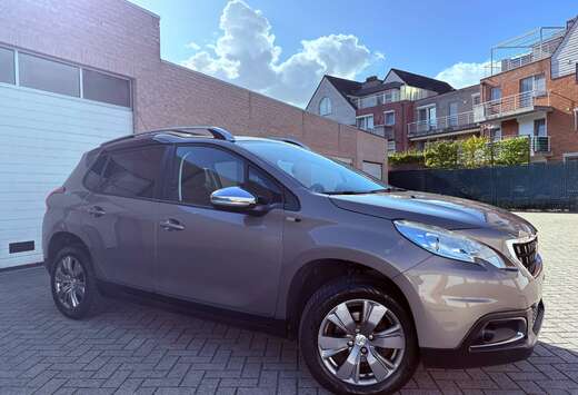 Peugeot 2008 Style / 12 Maanden Garantie /