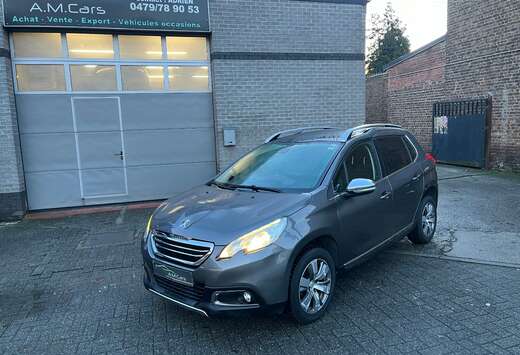 Peugeot 2008 1.2i PureTech Allure S