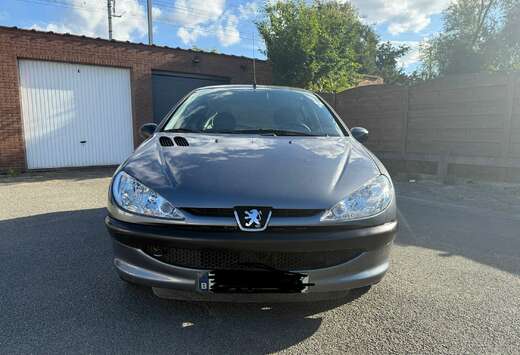 Peugeot 206 Generation 1.4i. ***44.000KM***