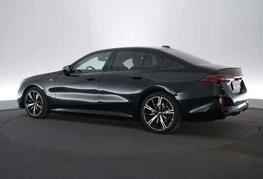 BMW 84 kWh xDrive40 M-Sport Pro LEDER/ALCANTARA LED G ...