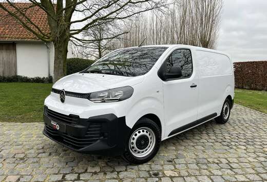 Citroen 1.5bleu hdi/l2h1/1eig/34000km/cam/nav/carplay ...