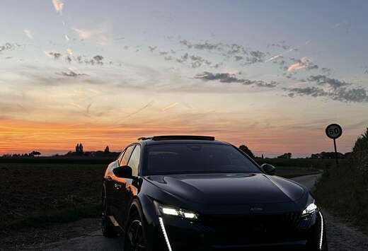 Peugeot PureTech 130 EAT8 GT FULL OPTION