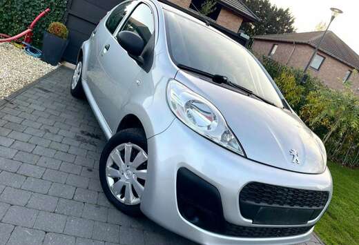 Peugeot 1.0i /  Modele 2014  / Etat Neuf  / 5 Portes