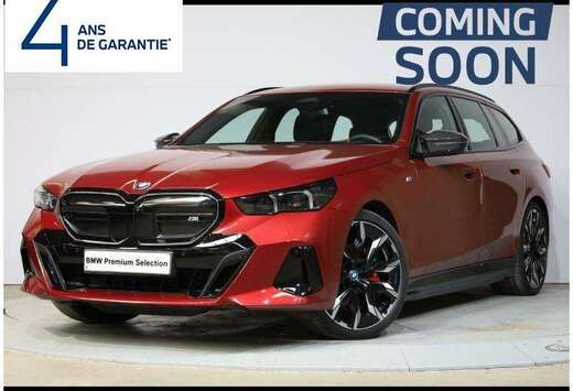 BMW M60 xDrive Touring Kit M Sport