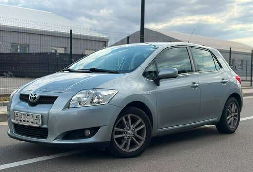 Toyota TOYOTA AURIS 1.4i – 123.000KM – 97 CH –  ...