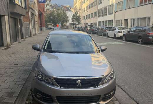 Peugeot SW 1.2 PureTech GT Line (EU6.2)