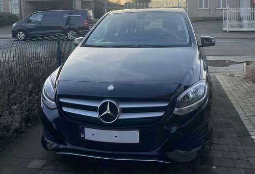 Mercedes-Benz B 180 d 7G-DCT Edition B