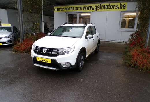 Dacia 0.9TCe 90 blanc 11/17 75024km Airco GPS Caméra