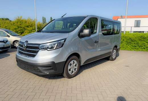 Renault Trafic Passenger L1 2.0 Blue dCi Zen