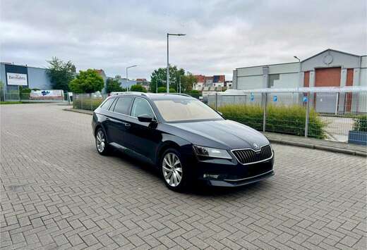 Skoda Superb Combi 1.6 CR TDi Ambition DSG