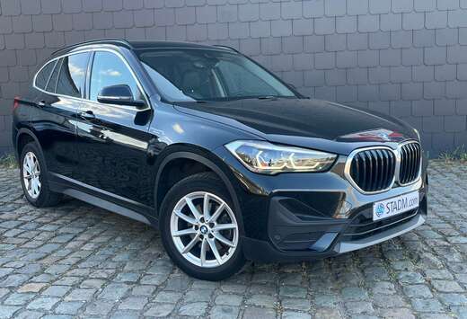 BMW d Auto sDrive18 GPS LED LEDER 1HND