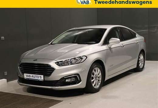 Ford HYBRIDE HEV TITANIUM