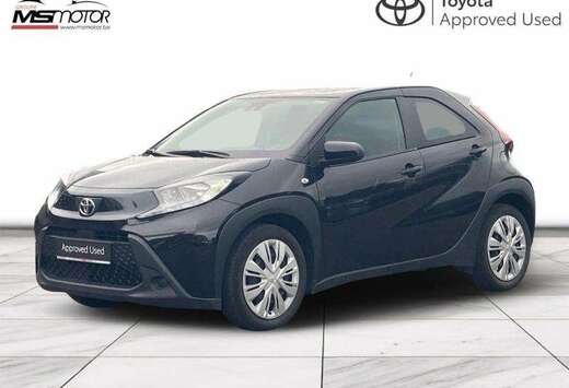 Toyota 1.0L CVT X play