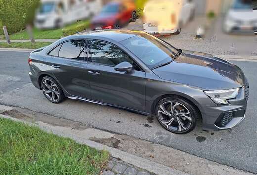 Audi Sportback 35 TFSI S line tronic