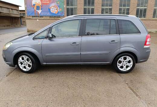 Opel Zafira 2.2 Automatik Cosmo