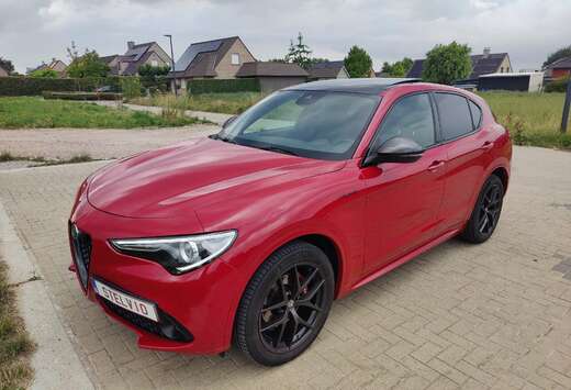 Alfa Romeo 2.2 Diesel 16V AT8 Q4 Veloce