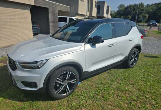 Volvo XC40 T2 R-DESIGN Geartronic