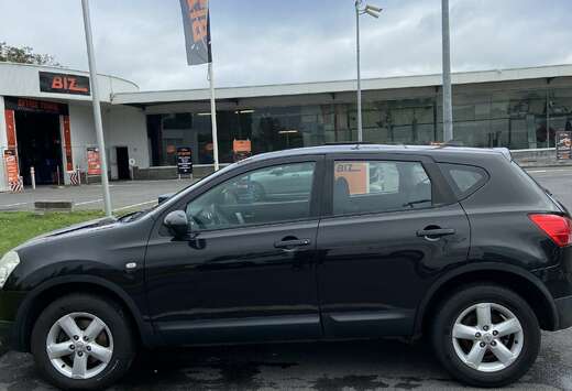 Nissan 1.6i 2WD Tekna Pack