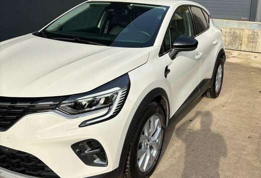 Renault Captur 1.5 Blue dCi Intens