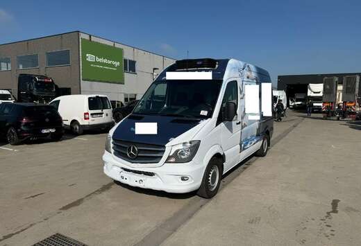 Mercedes-Benz 316 (Stock ID 04527)