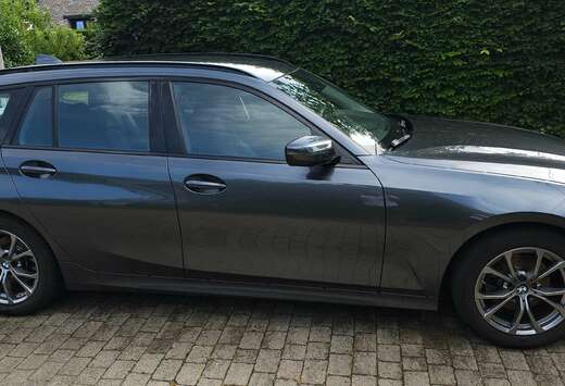 BMW 320i Touring Aut. Sport Line