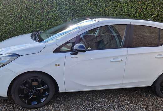 Opel Corsa 1.2i Black Edition