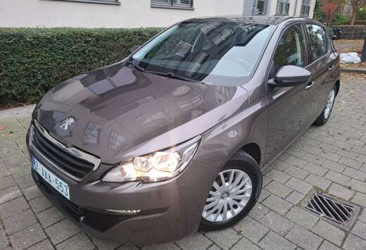 Peugeot 1.2 PureTech . 97000 KM . GARANTIE 12 MOIS .