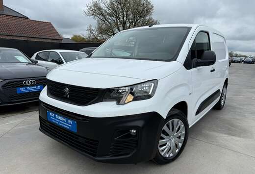 Peugeot 1.5 BLUEHDI NAVIGATIE PDC CARPLAY DAB BLUETOO ...