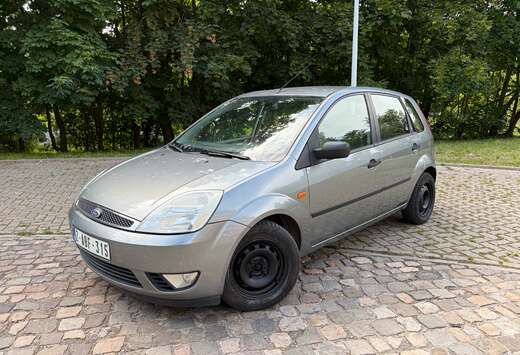 Ford 1.4 TDCi Ghia PRET A IMMATRICULER