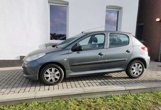 Peugeot 206+ 1.4 HDi Trendy FAP