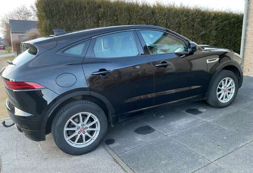 Jaguar E-Pace 2.0 D AWD R-Dynamic SE (EU6.2)