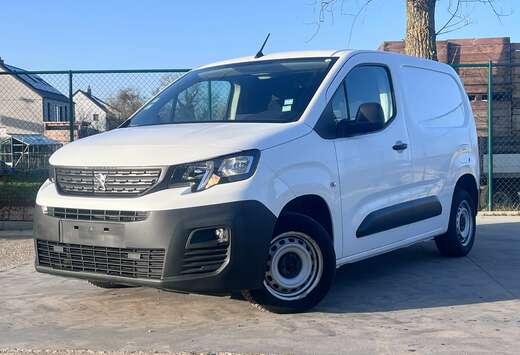 Peugeot 1.5BHDI - NAVIGATION - CLIM - BLUETOOTH - CRU ...