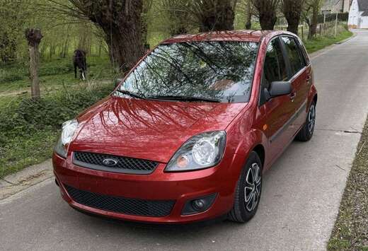 Ford Fiesta 1.3i Ambiente