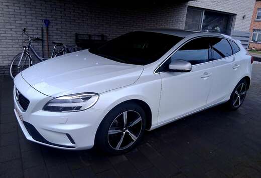 Volvo V40 1.5 T2 Eco R-Design Geartronic