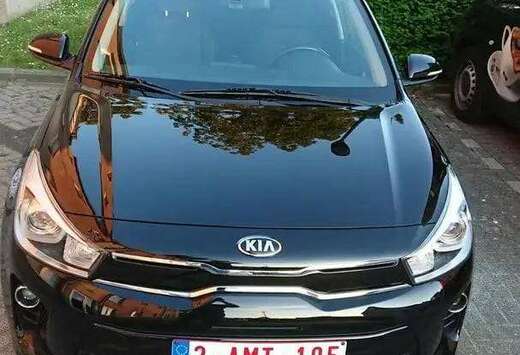Kia Rio 1.0 T Fusion