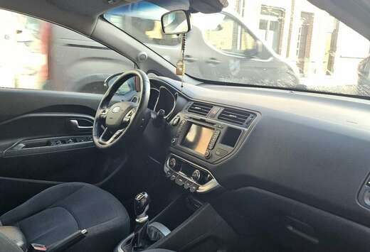 Kia 1.4 CRDi full option - pour export