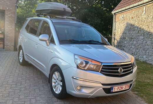 SsangYong Rodius 2.0 SV200e-XDi 2WD Crystal