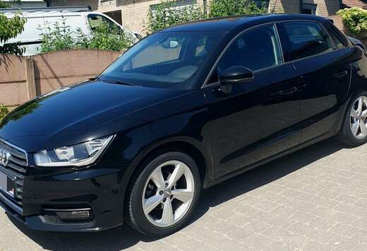 Audi Sportback 1.0 TFSI S tronic