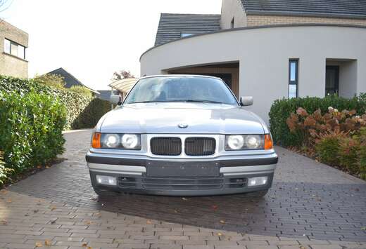 BMW 320i