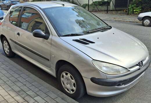 Peugeot 1.4i