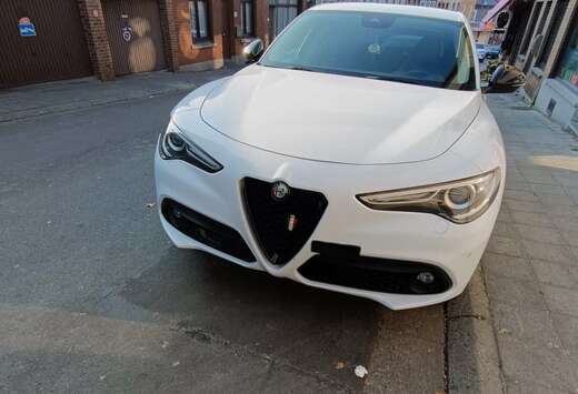 Alfa Romeo 2.2 JTD Super