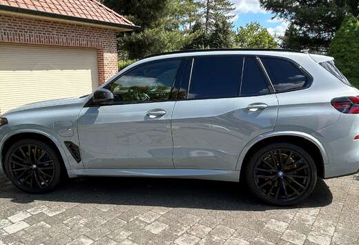 BMW X5 PHEV 3.0AS xDrive50e (360 kW) ** Full Option * ...