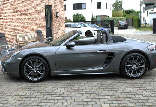 Porsche 718 Boxster 2.0 Turbo PDK