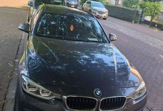 BMW Gran Turismo 320 dXAS